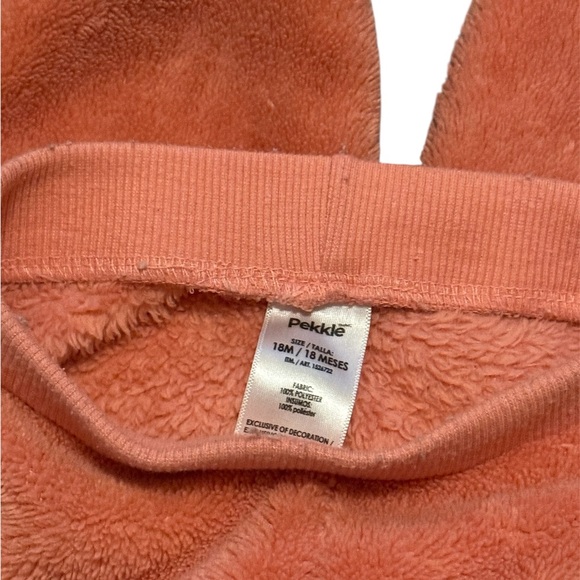 Charming Kids Fleece Set in Peach - Picture 7 of 8